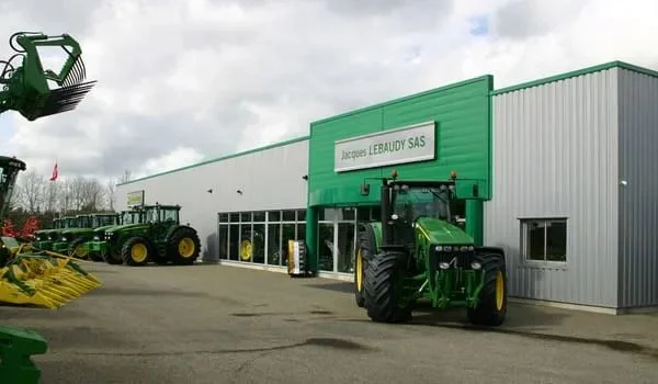 JOHN DEERE - BRÉCEY